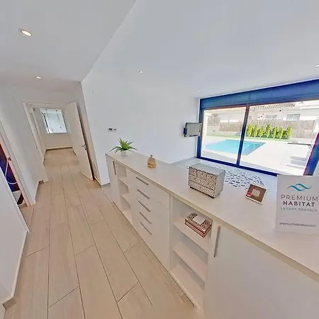 Hotel Premium Habitat Dels Pescadors 4*